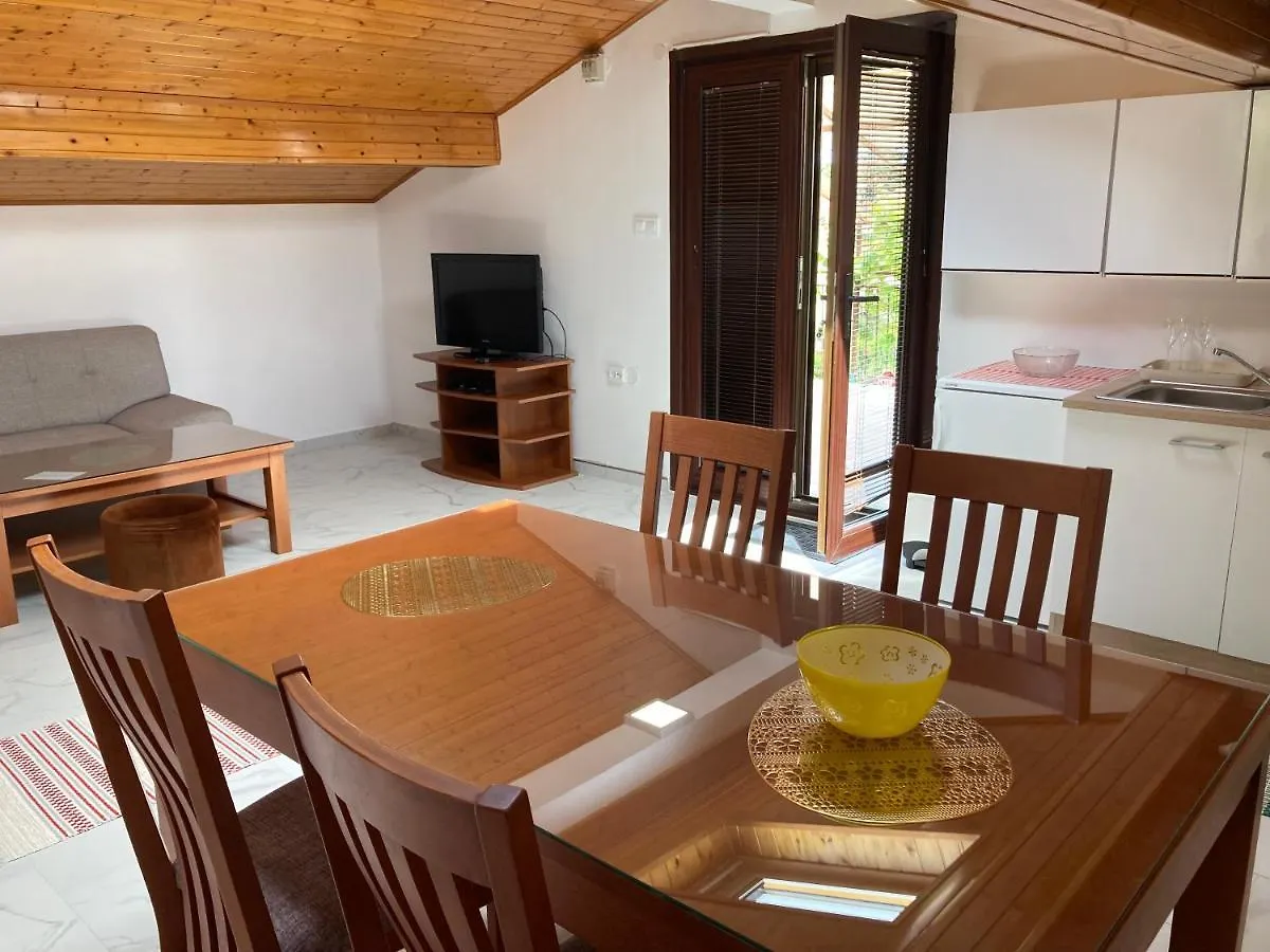 Apartments Hrnjic Umag
