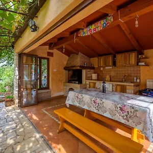 Penzion Aleks House With, Umag